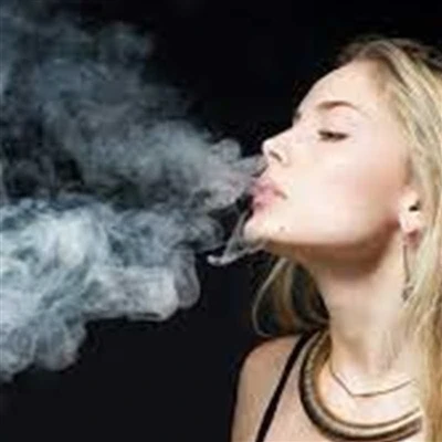 Por que sinto náuseas depois de vaporizar?