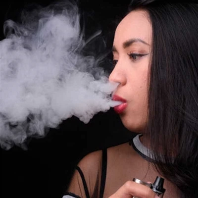Os cigarros eletrônicos descartáveis ​​são mais seguros do que os cigarros el...