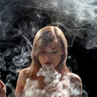 O núcleo de algodão é realmente mais fácil de fumar do que os cigarros eletrô...